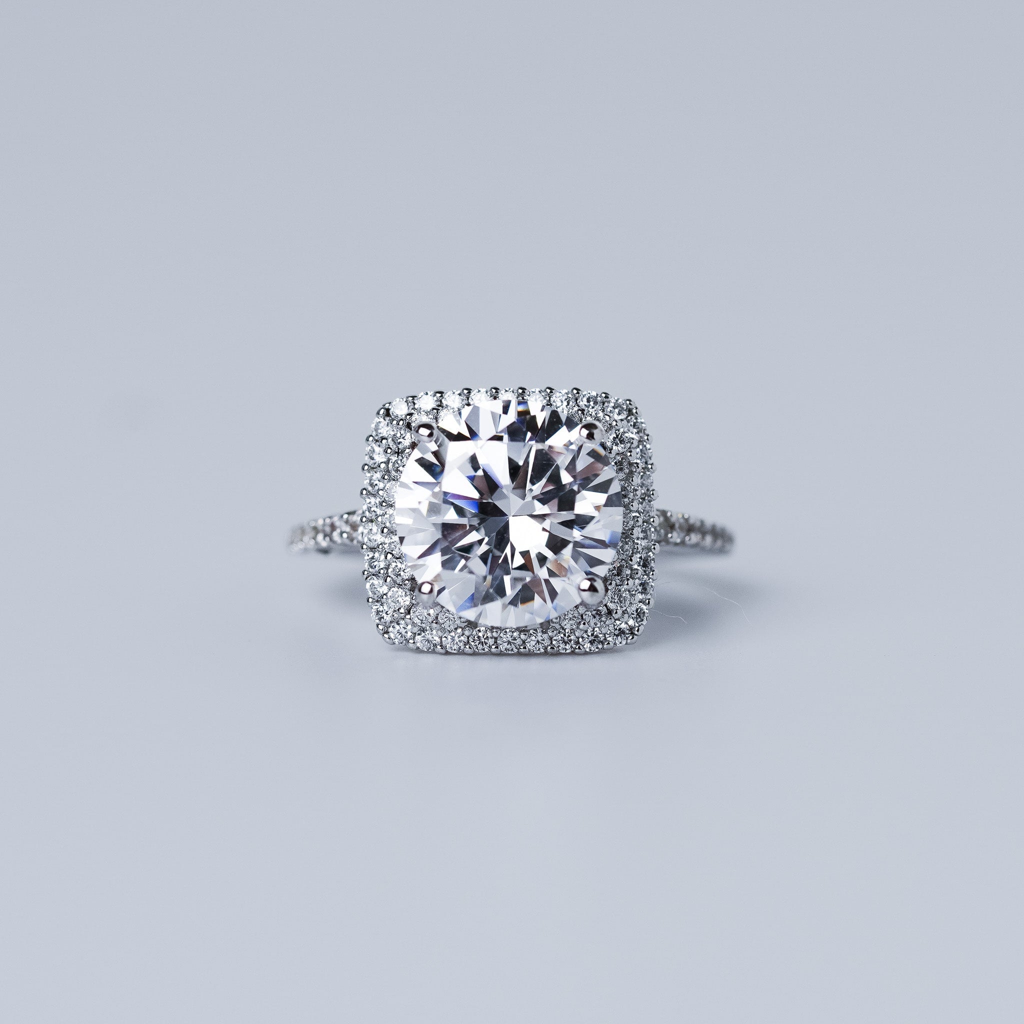Double Halo Ring - 4 ct