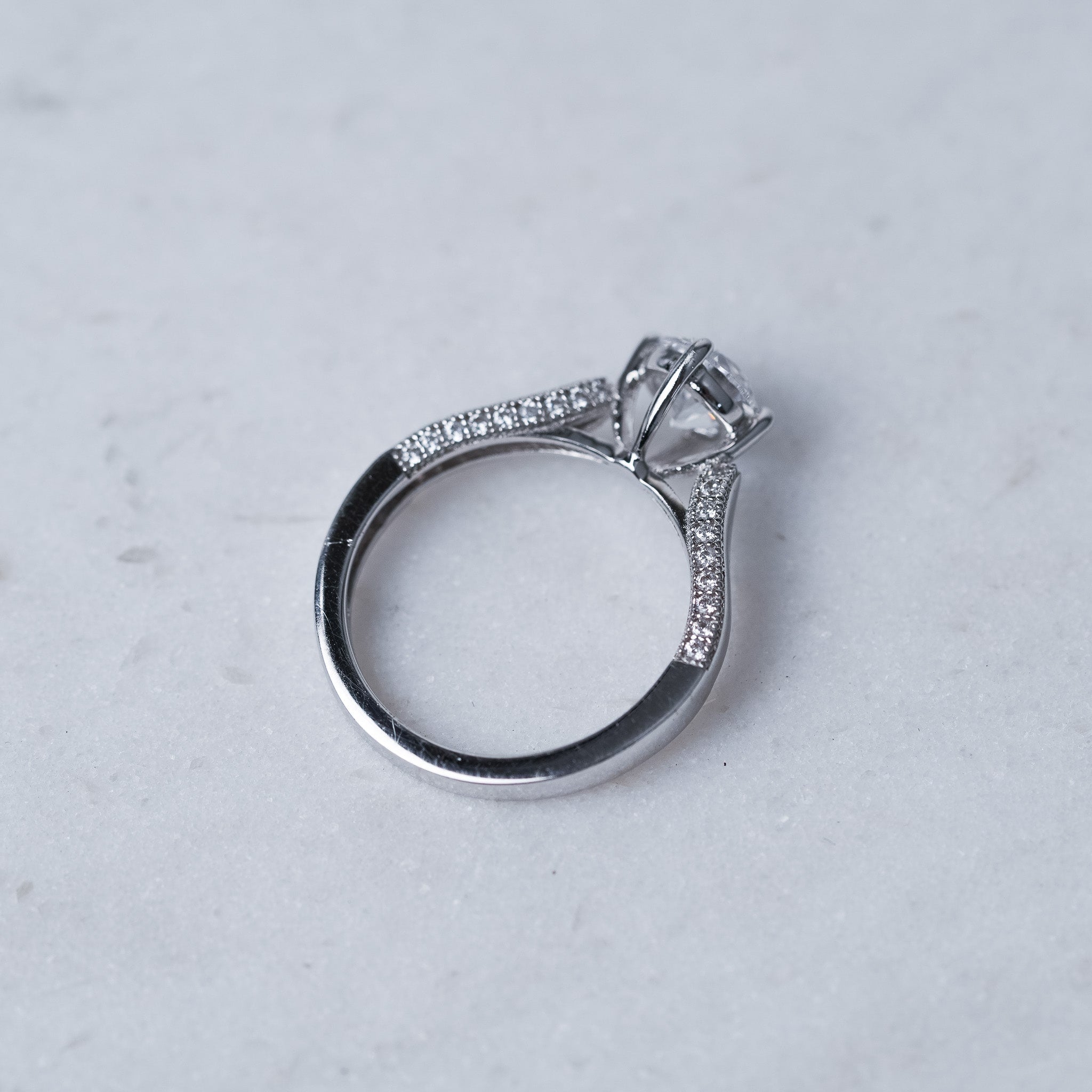6mm Ring with Side Bling