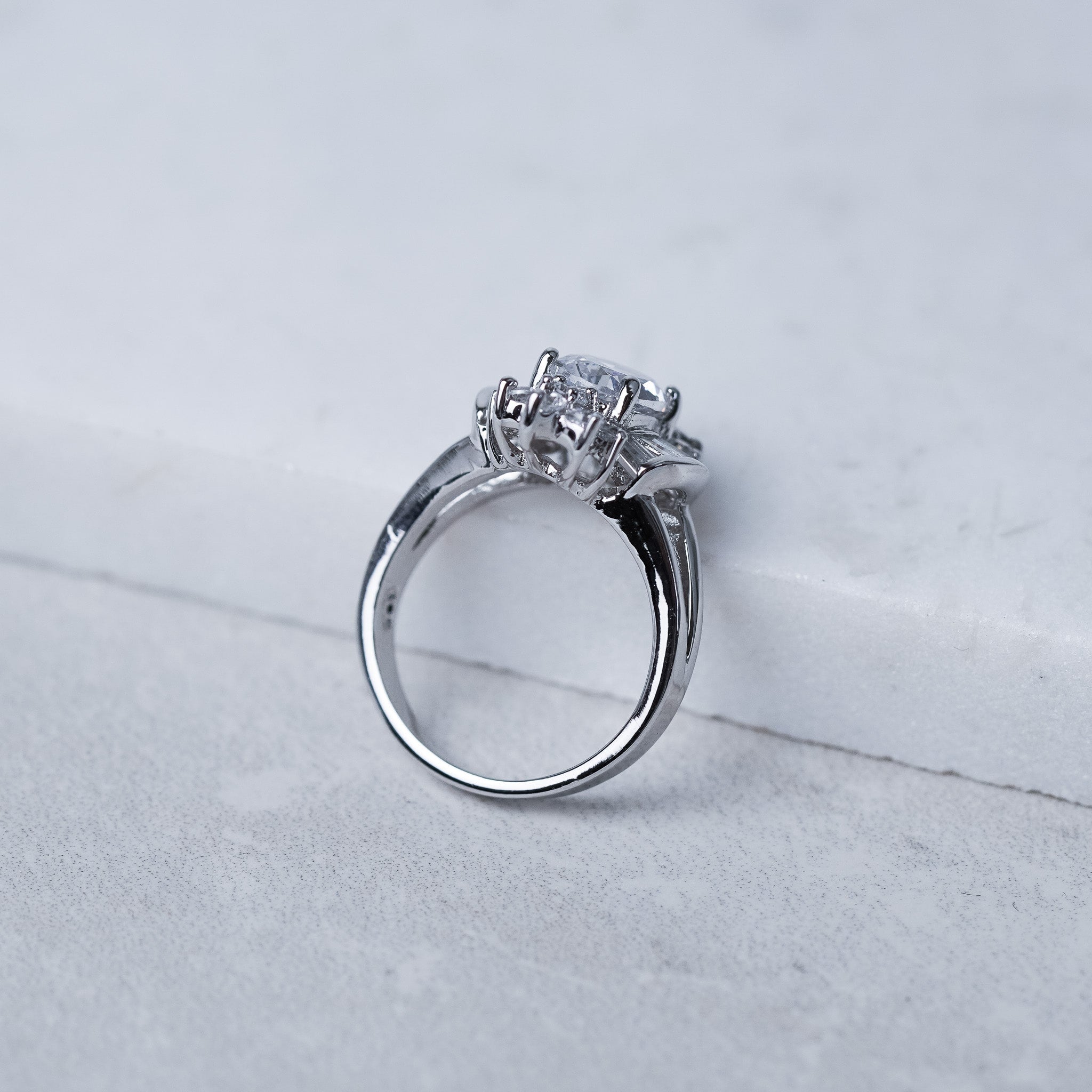 Flower Bridal Ring - 2 ct